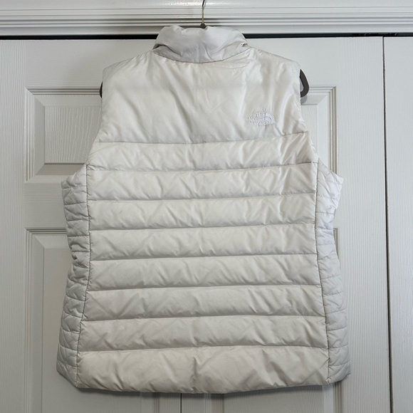 The North Face Aconcagua Vest Puffer Gardenia White/Ivory Size XXL VGUC NF0A4R3F - Picture 2 of 8